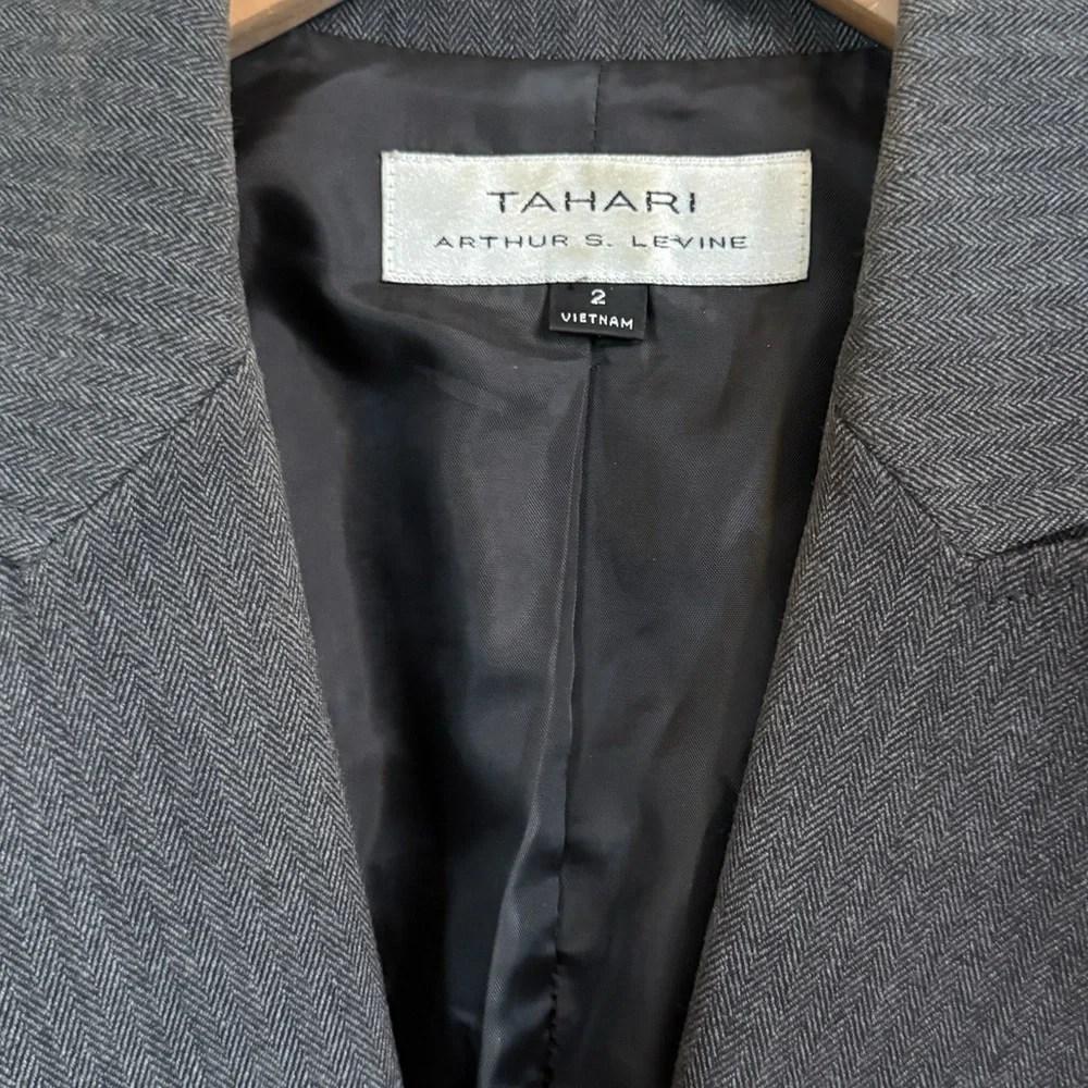 Tahari Arthur S. Levine Gray Blazer Jacket – Classic Tailored Workwear Women’s 2 - Picture 2 of 14